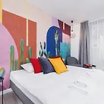 Wow! Aparthotel By Krakowmyplace